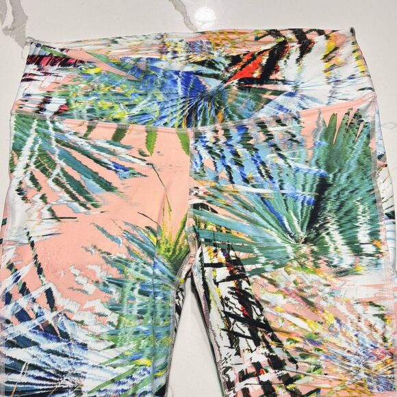 Fabletics PowerHold Discontinued Rare Leggings Peach Tropical Palm Print Yoga S - Picture 3 of 15